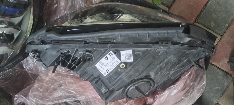Faruri Full Multibeam LED
